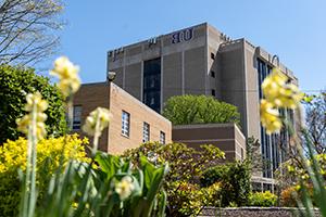 Wahlstrom Library Exterior